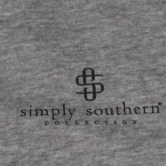 Simply Southern Cowgirls Dont Cry Short Sleeve Shirt-Medium-Cowboy Hat-Soft - Picture 4 of 6